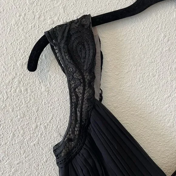 BCBG MaxAzria Dress Size 0 Silk Black Long Cap Sleeve Formal Black Tie Classic - Picture 5 of 16